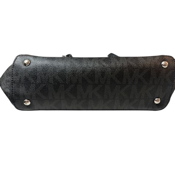 Michael Kors Jet Set Black Signature Tote w/Silver Hardware - Picture 7 of 9